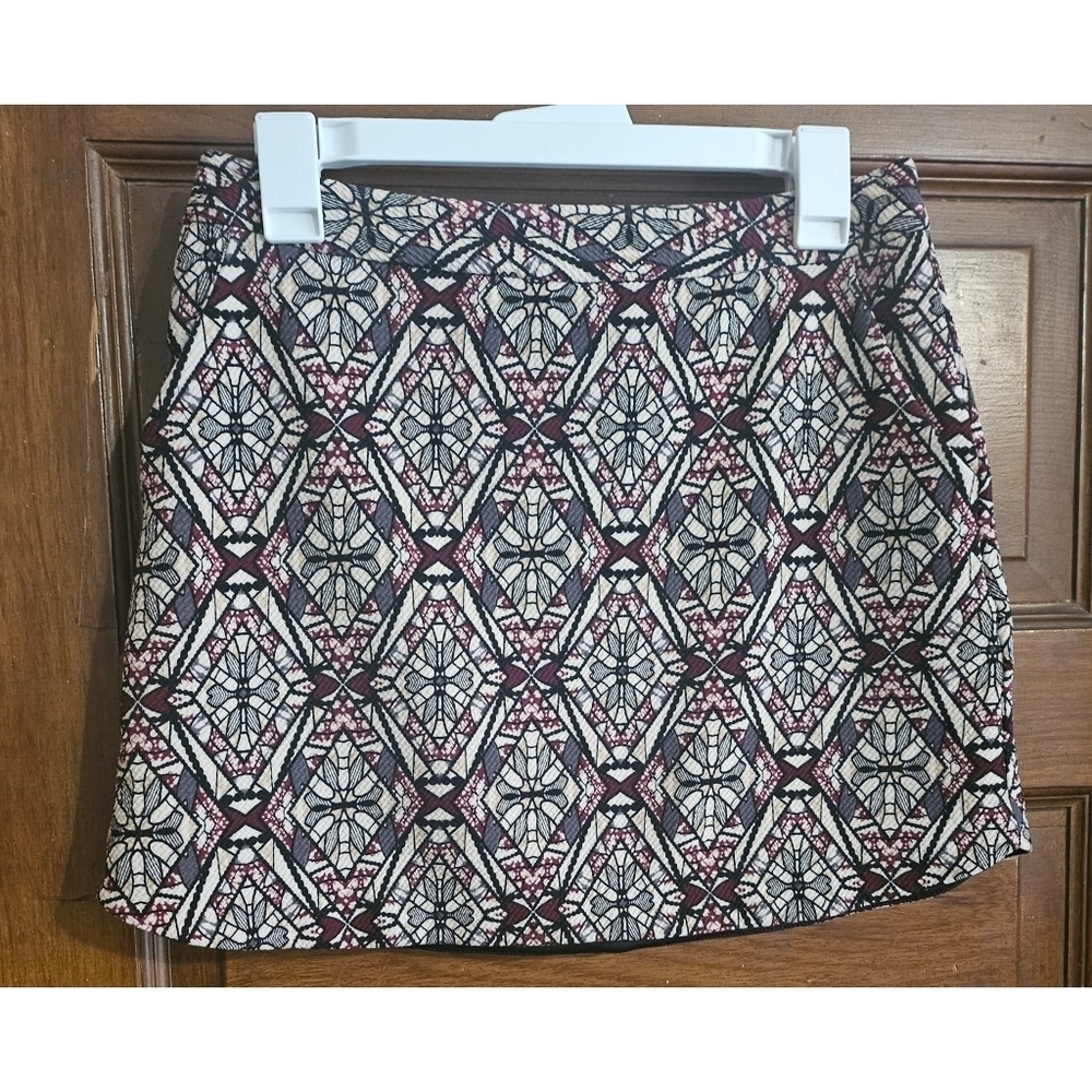 Lush Patterned Mini Skirt - Picture 3 of 8